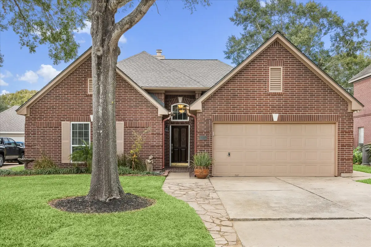 2614 Lakeway Drive, Seabrook, TX 77586 - Image #1