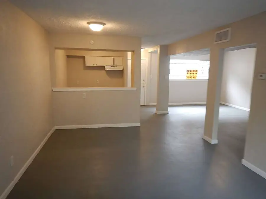 3300 Yorktown Street #11, Houston, TX 77056 - Image #3