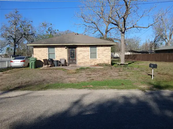 108 Buchel, Cuero, TX 77954