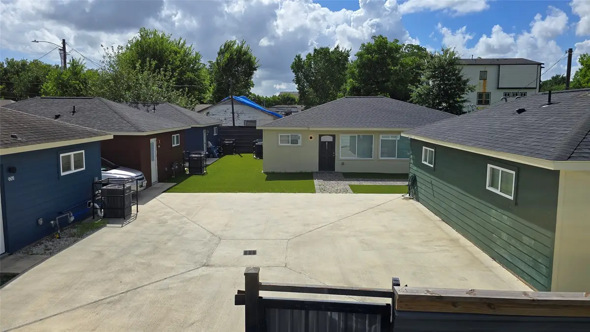 3741 Seabrook Street, Houston, TX 77021 - #1
