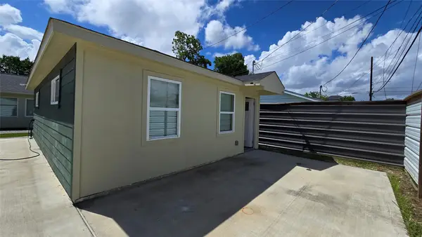 3741 Seabrook Street, Houston, TX 77021