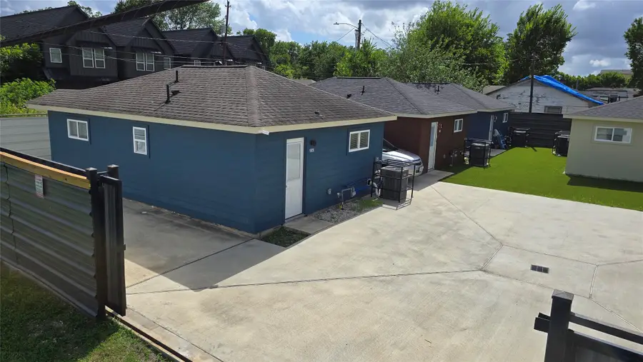 3741 Seabrook Street, Houston, TX 77021 - #2