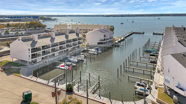 3663 Nasa Parkway #407, Seabrook, TX 77586