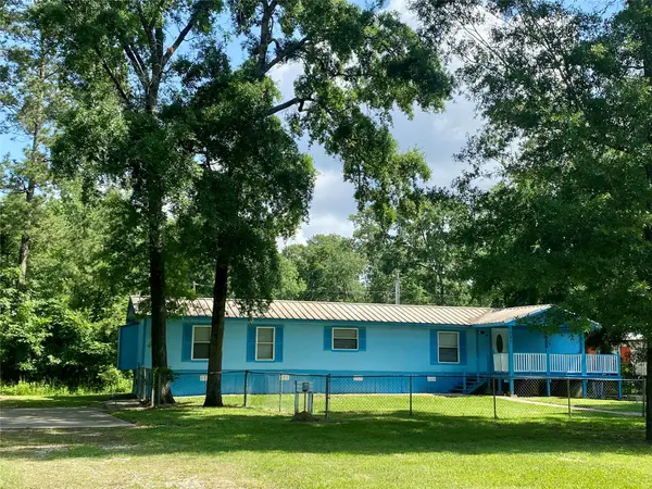 160 Champion Way, Livingston, TX 77351