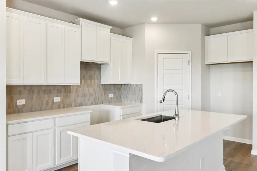 5220 Redbud Valley Drive, Pearland, TX 77584 - #2