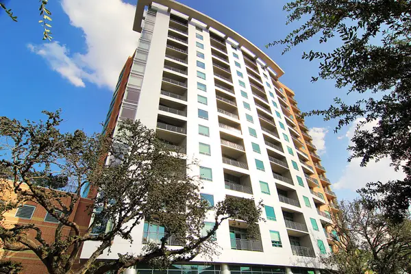 2207 Bancroft Street #1502, Houston, TX 77027