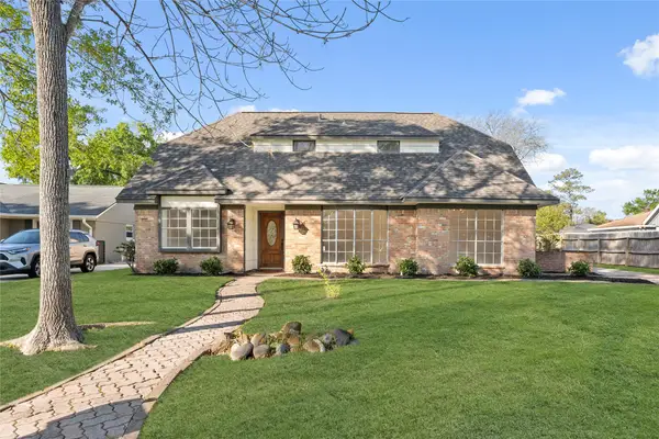 4106 Clovernook Lane, Seabrook, TX 77586