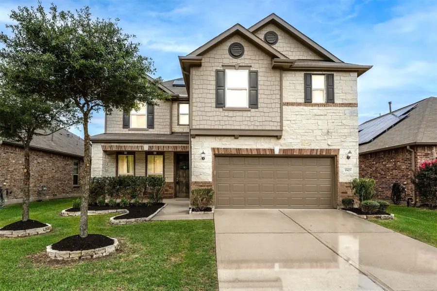15623 Hanover Breeze Lane, Houston, TX 77044 - Image #2
