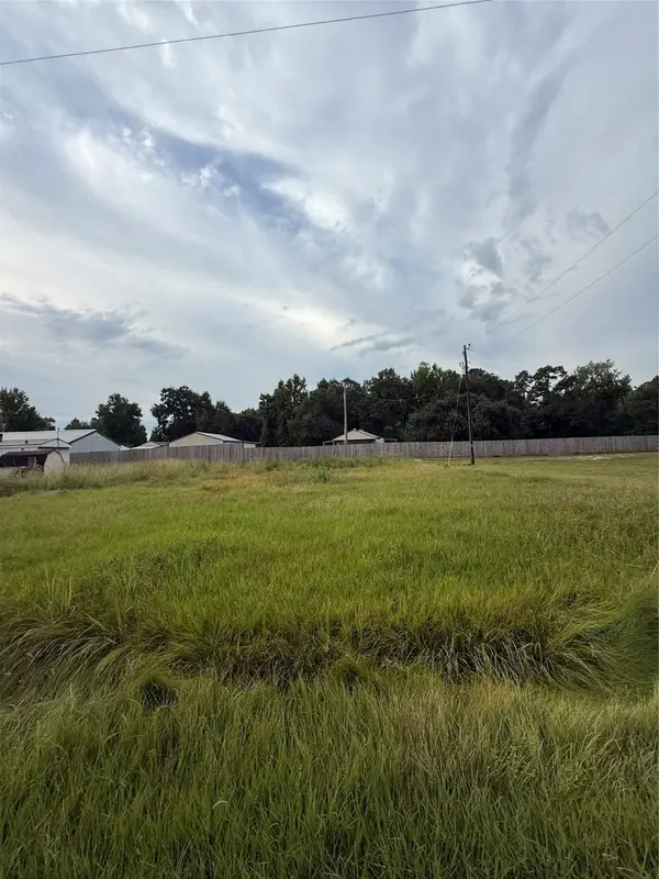 59 County Road 2249, Cleveland, TX 77327