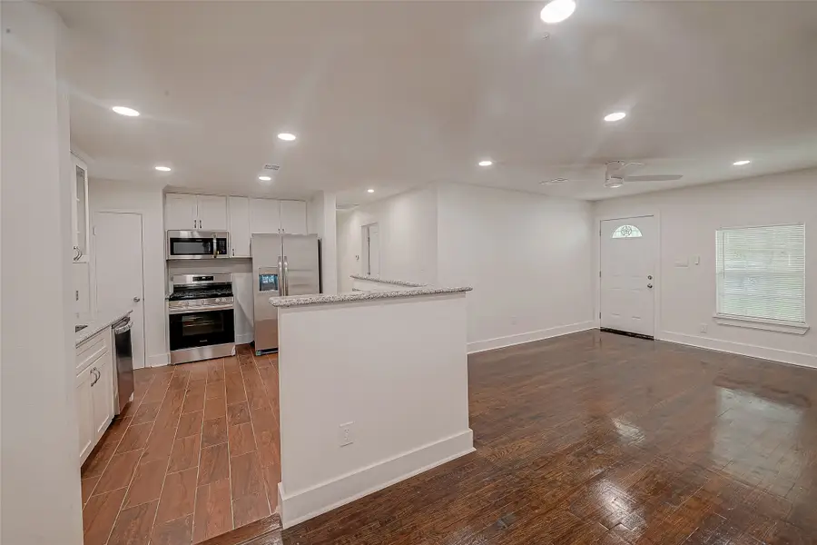 5703 Belmark Street, Houston, TX 77033 - Image #3