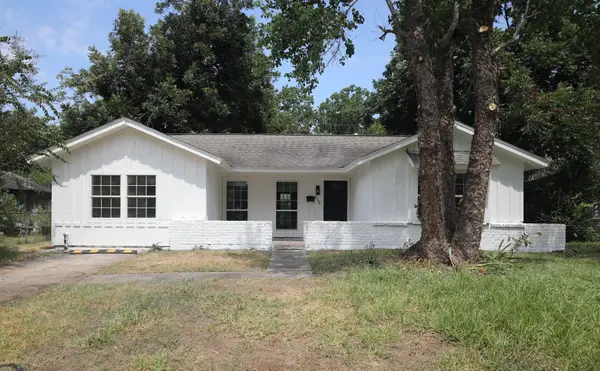 5738 Newquay Street, Houston, TX 77085