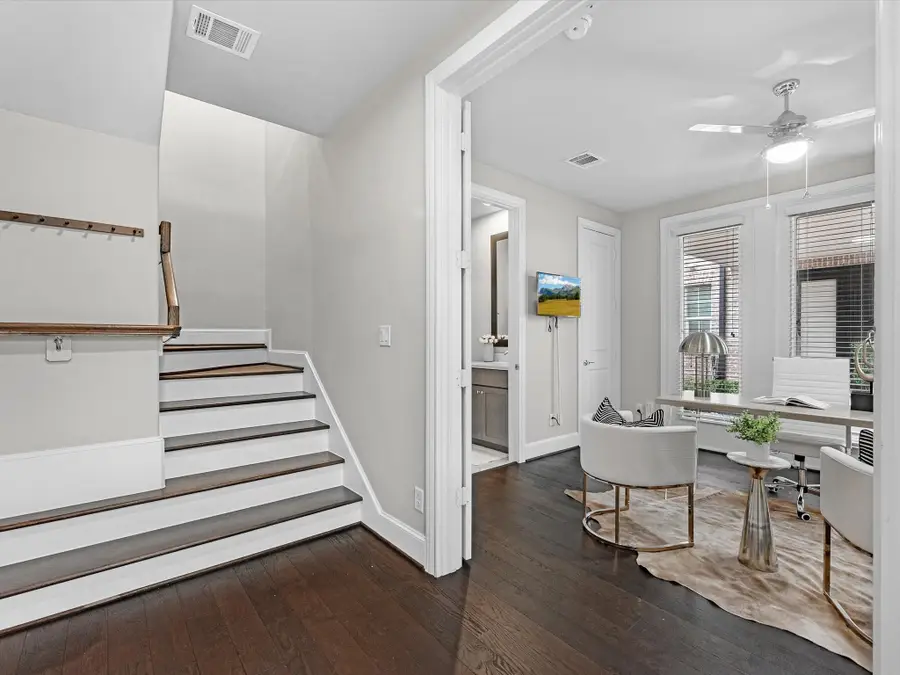 6054 Kansas Street, Houston, TX 77007 - #3