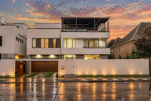 1310 Nantucket Drive, Houston, TX 77057
