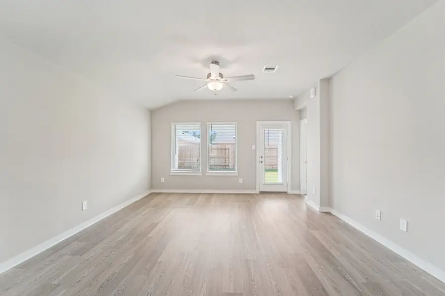 29130 Farmhouse Estates Drive, Waller, TX 77484 - Image #2