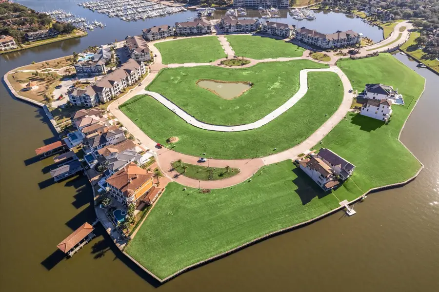 2502 Beacon Circle, League City, TX 77573 - Image #2