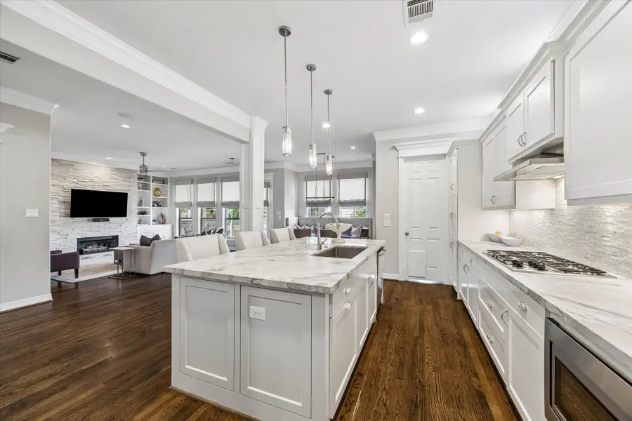 938 Columbia Street, Houston, TX 77008 - #2