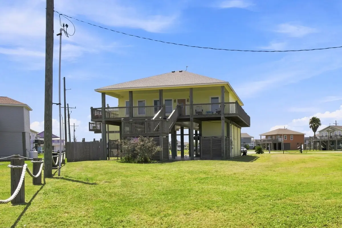 2426 Sand Bar Lane, Crystal Beach, TX 77650 - #1
