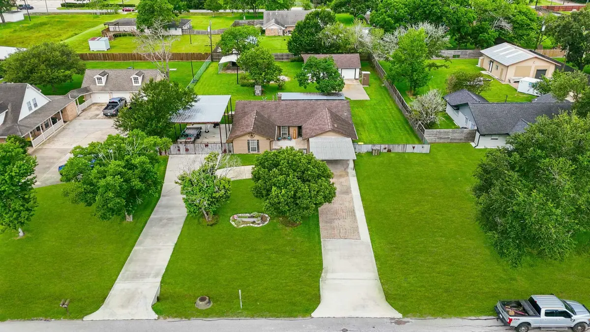 2608 Lazy Bend Street, Pearland, TX 77581 - #1