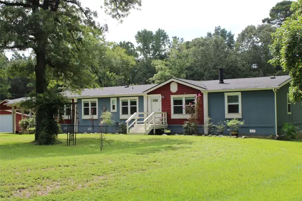 300 Bowling Road, Point Blank, TX 77364