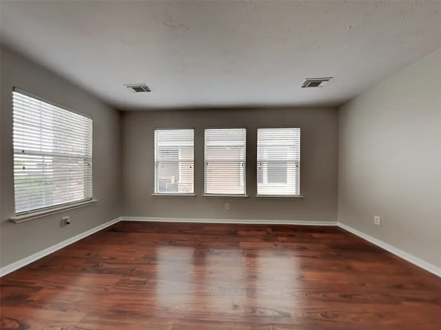 10807 Tobar Falls Circle, Houston, TX 77064 - Image #3