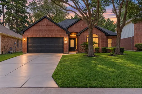 18 Griffin Hill Court, The Woodlands, TX 77382