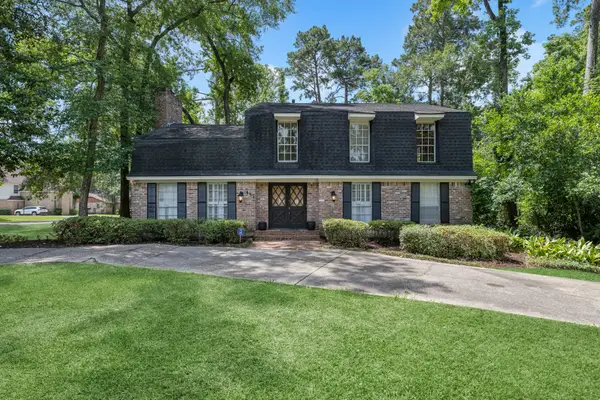 457 Monticello Park, Conroe, TX 77302