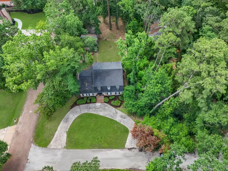 457 Monticello Park, Conroe, TX 77302 - Image #3