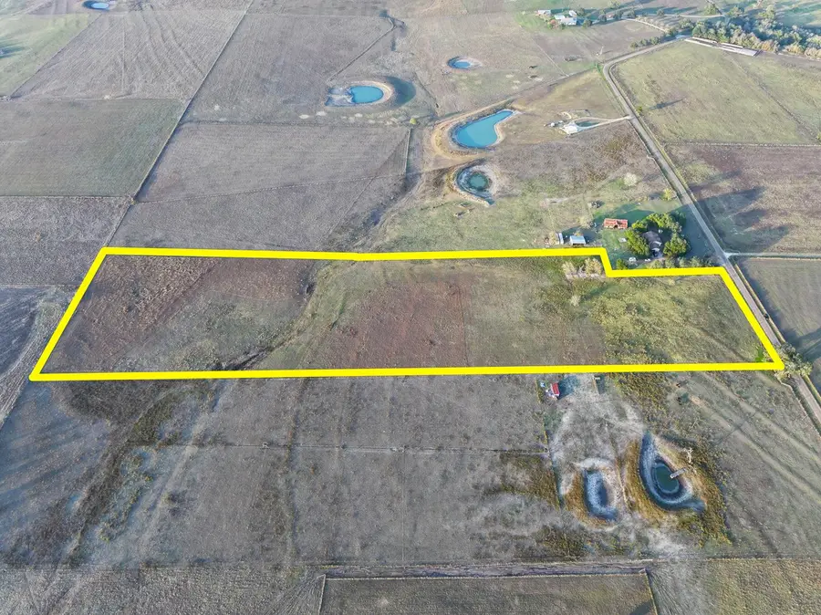 5895 Farek-loth Road, Schulenburg, TX 78956 - Image #2