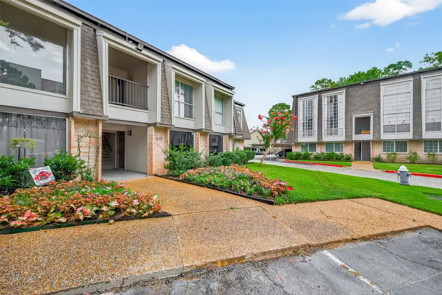 12633 Memorial Drive #216, Houston, TX 77024 - Image #2