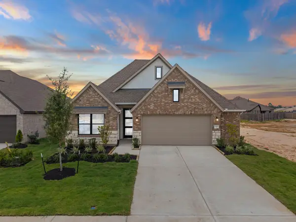 28815 Crockett Gardens Drive, New Caney, TX 77357