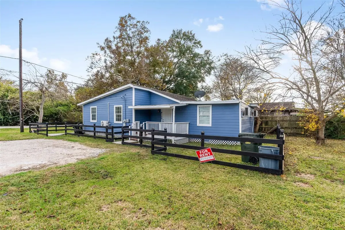 4126 Paladino Street, Bacliff, TX 77518 - #1