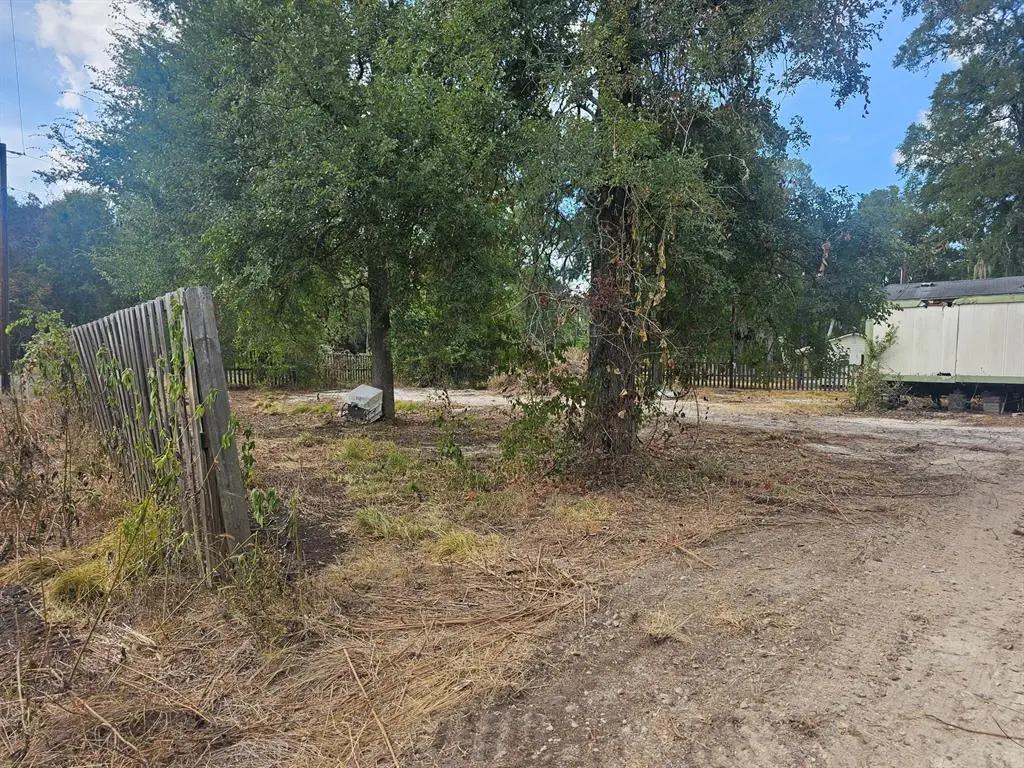 178 Forrest Lawn, Wharton, TX 77488 - Image #1