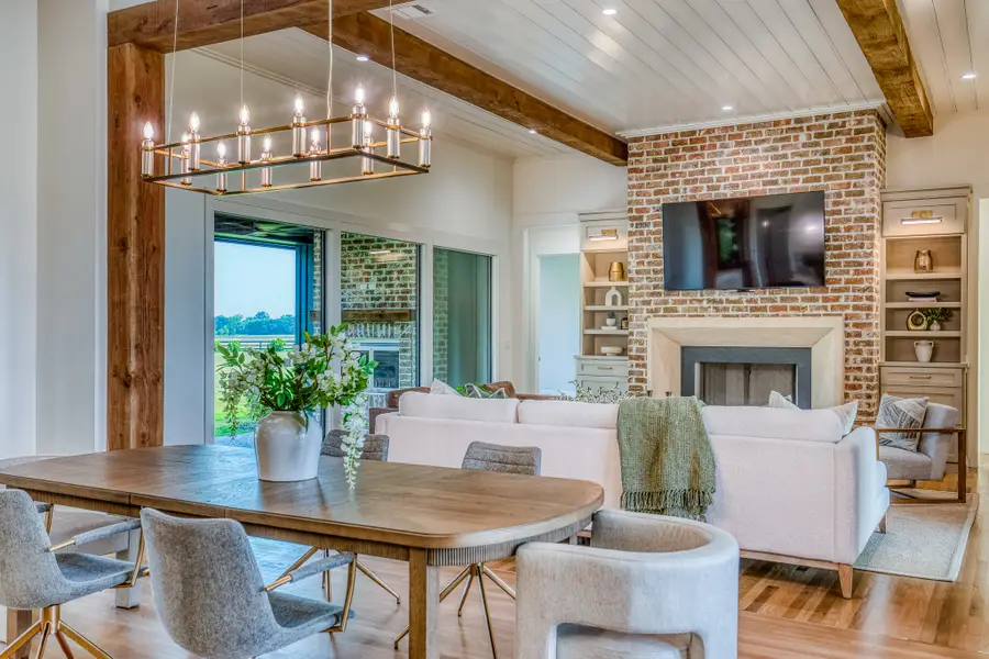 104 Hartfield Hill Ln, Round Top, TX 78954 - Image #3