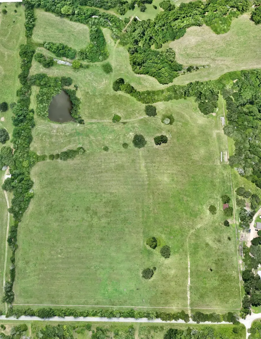 4410 Clay Creek Road, Brenham, TX 77833 - Image #2