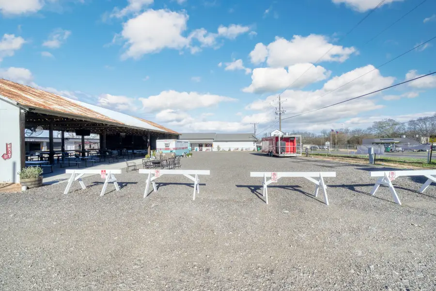 710 S May Street, Madisonville, TX 77864 - Image #2