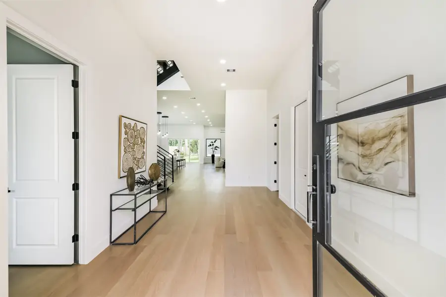 3720 Ella Boulevard, Houston, TX 77018 - Image #3