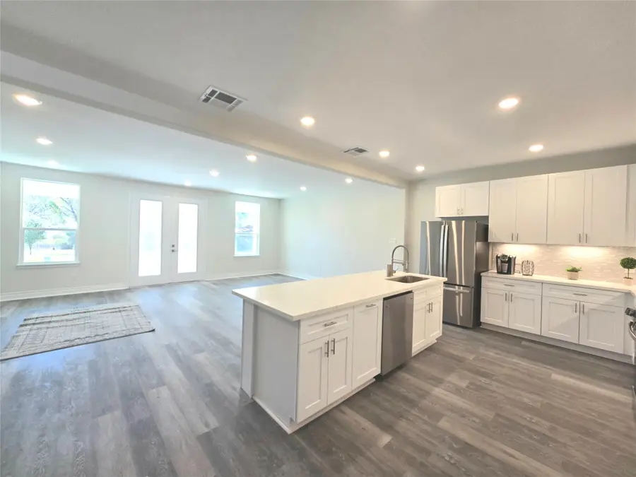 12963 Centaurus Court, Willis, TX 77318 - Image #2