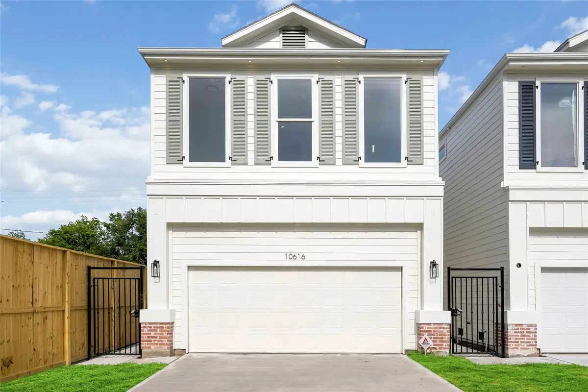 10616 Ashville Drive, Houston, TX 77051 - Image #1