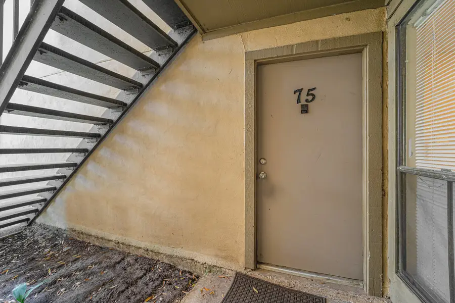 3300 Pebblebrook Drive #75, Seabrook, TX 77586 - Image #2