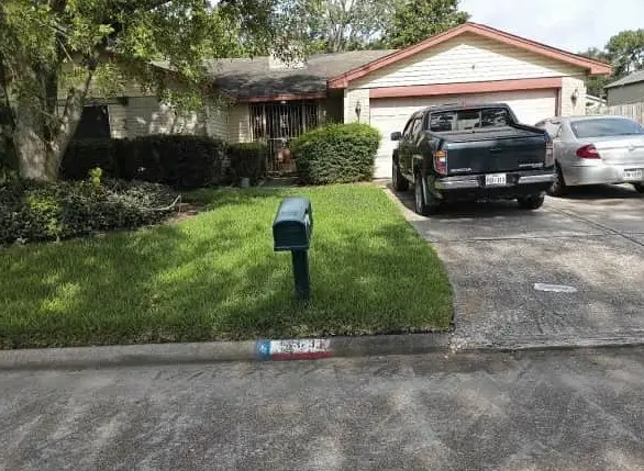 11831 Bee Lane, Houston, TX 77067 - Image #1