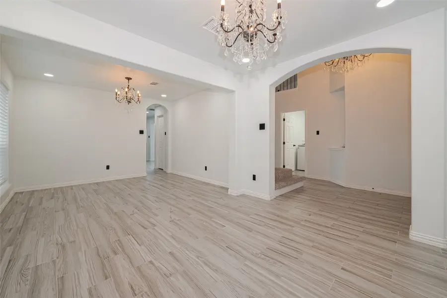 12915 Stratford Heights Drive, Sugar Land, TX 77498 - Image #2