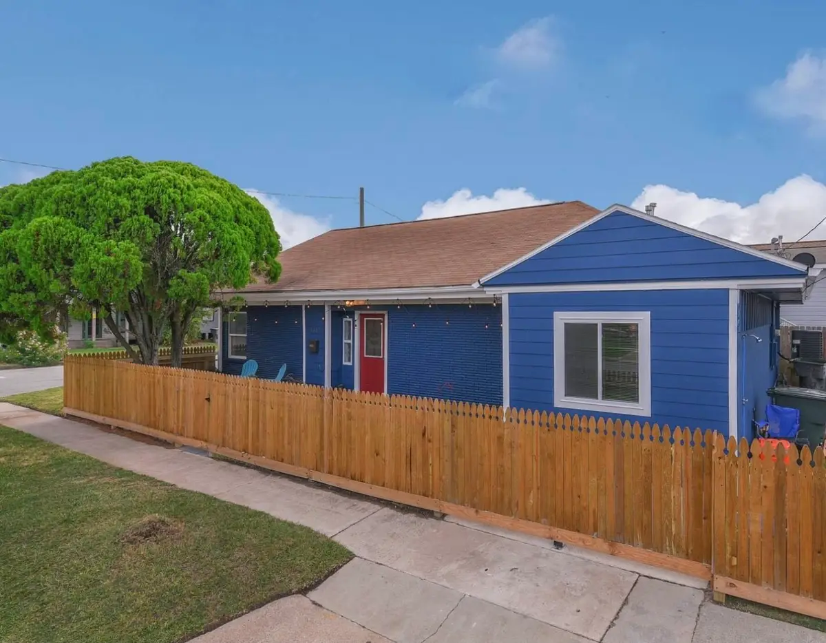 1317 26th Street, Galveston, TX 77550 - #1