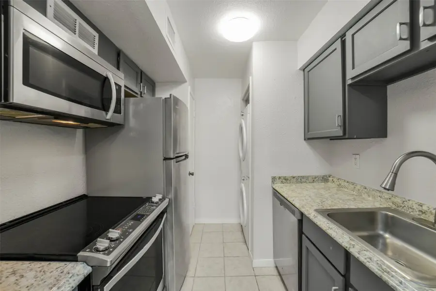 6202 Skyline Drive #10, Houston, TX 77057 - #3