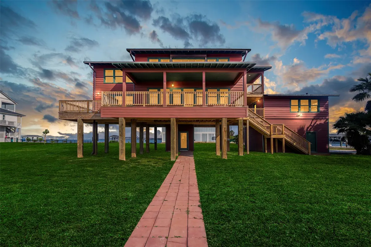 516 91st Street, Galveston, TX 77554 - #1