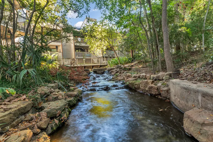 3900 Aspen Drive #205B, Montgomery, TX 77356 - Image #3