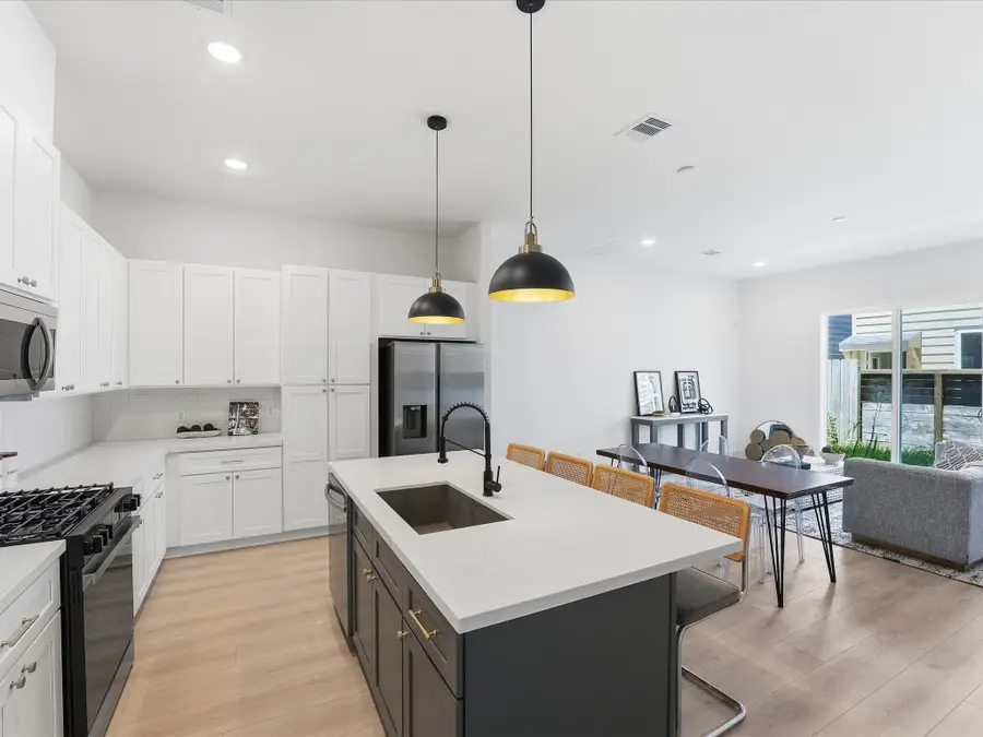 1014 - 1016 Upside Wheatley Lane, Houston, TX 77091 - #2
