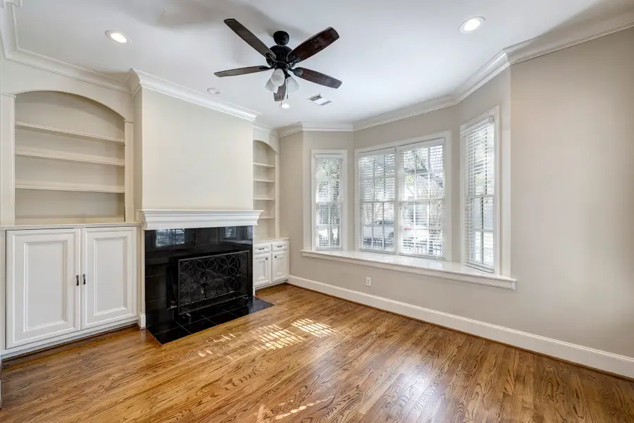 2740 Wroxton Road, West University Place, TX 77005 - Image #3