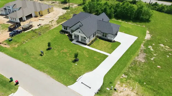 24933 Hopeview Way, Montgomery, TX 77356