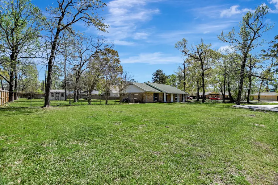 25802 Maplewood Drive, Southeast Montgomery, TX 77386 - Image #2