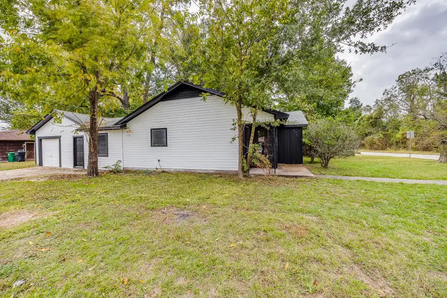 7401 Bretshire Drive, Houston, TX 77016 - Image #2
